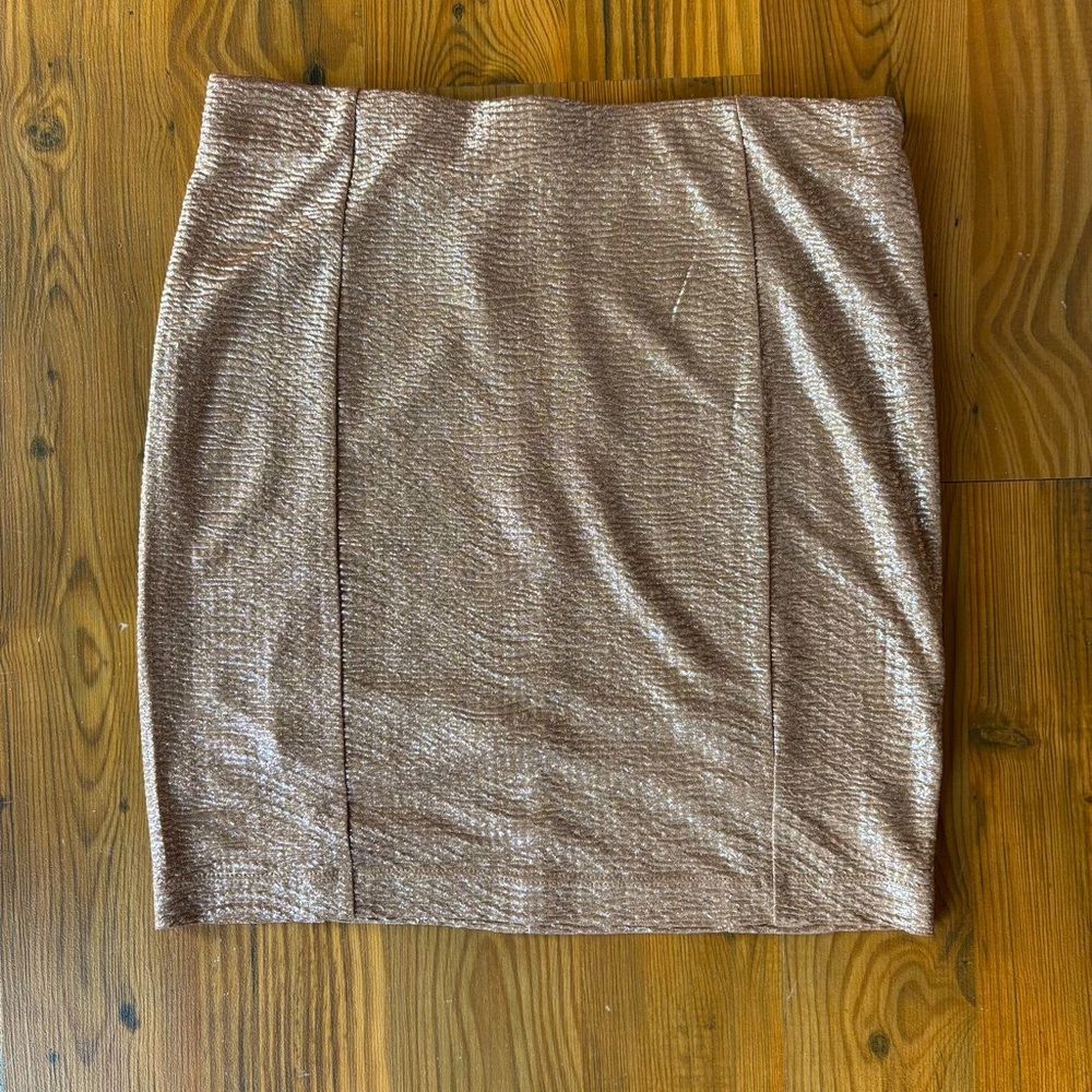 Guess Shimmering Gold Stretch Mini Skirt Sz 6